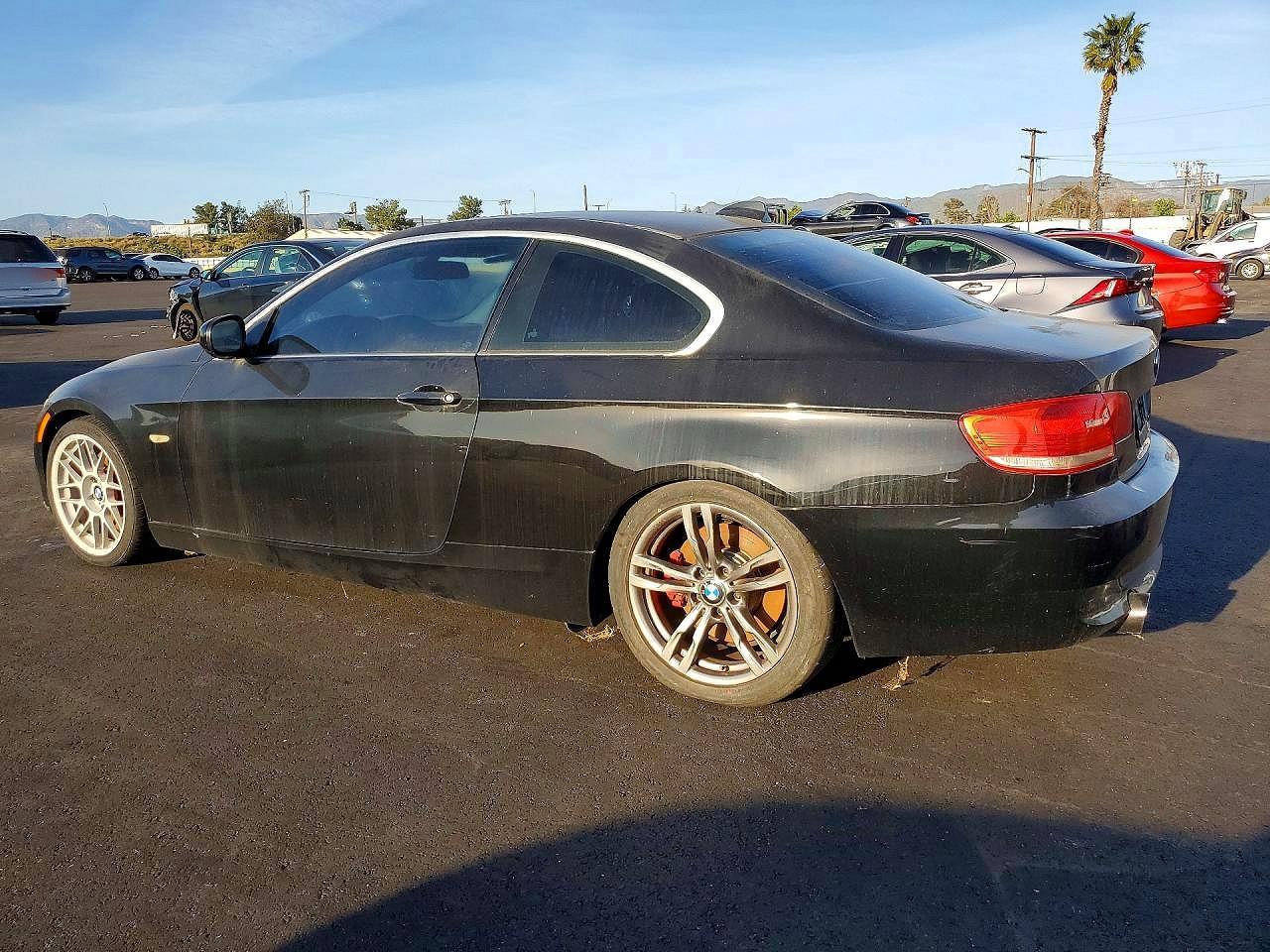 2009 BMW 335 I - Image 2