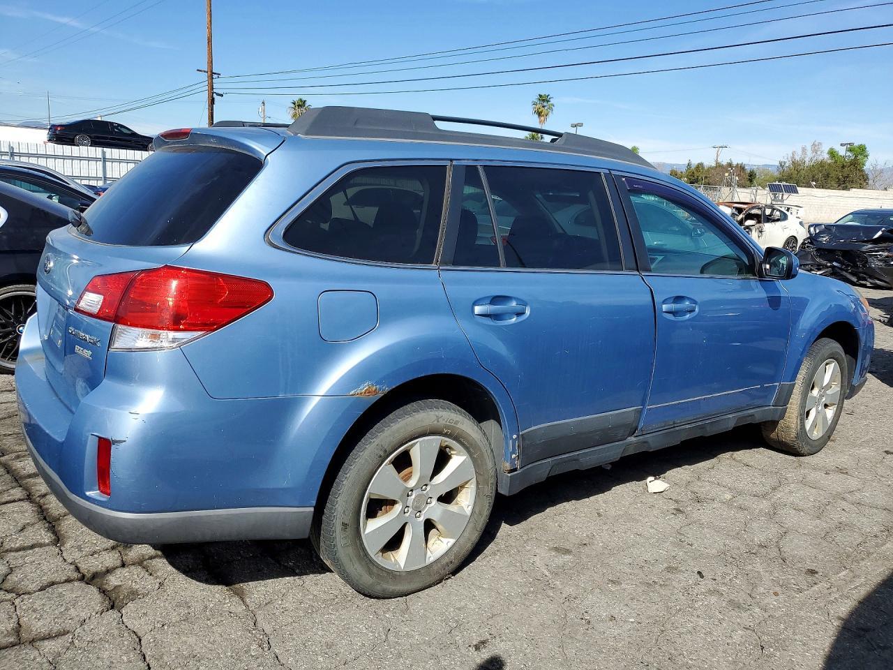 2012 Subaru Outback 2.5I Premium - Фото 3