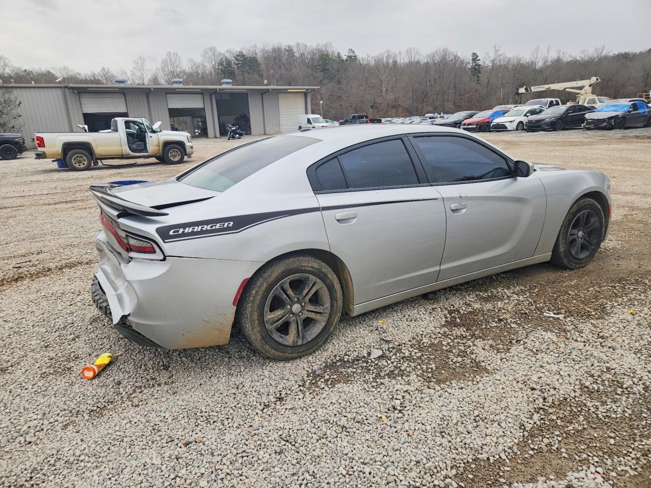 2020 Dodge Charger Sxt - Фото 3
