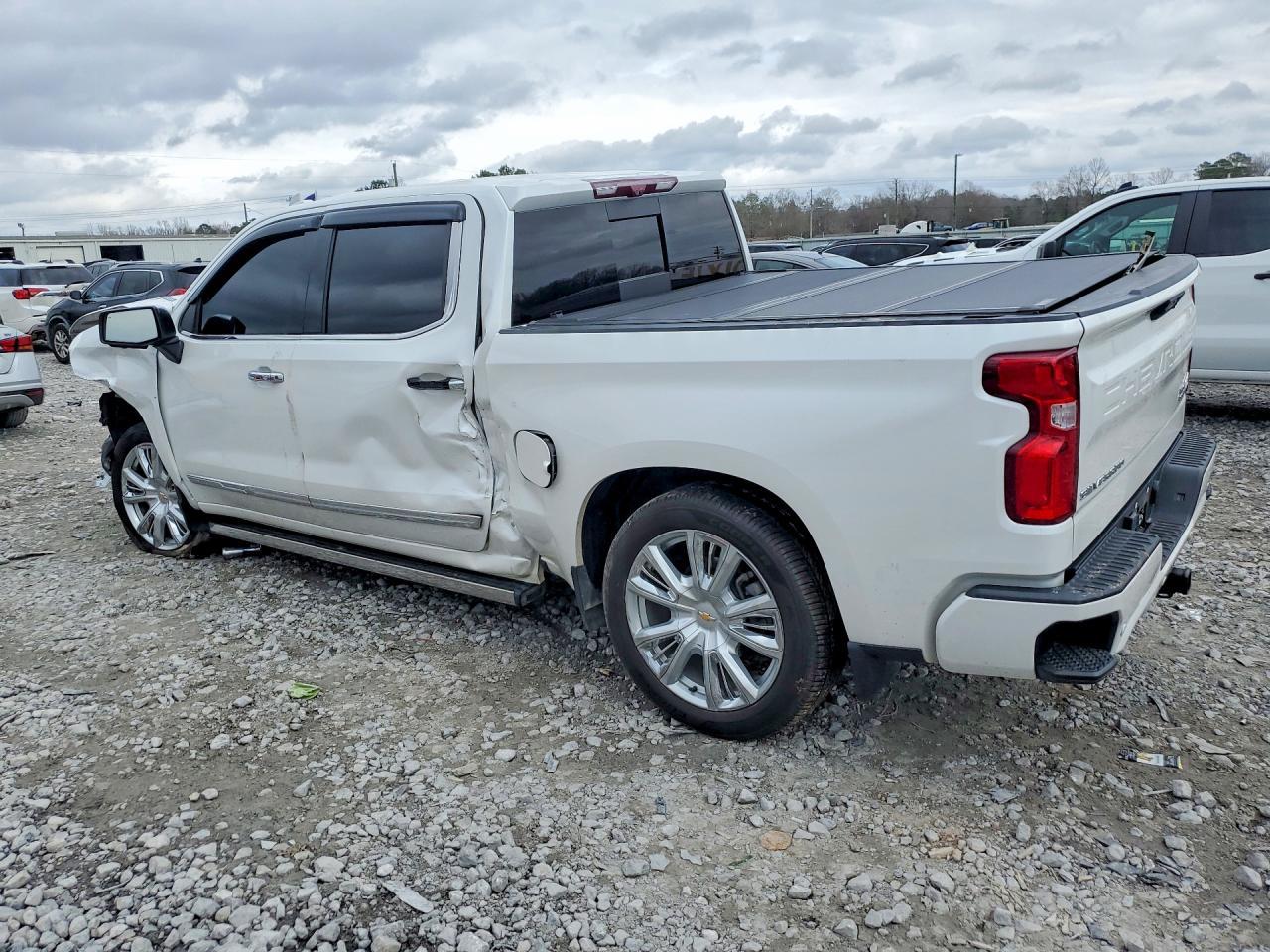 2024 Chevrolet Silverado K1500 High Country - Image 2