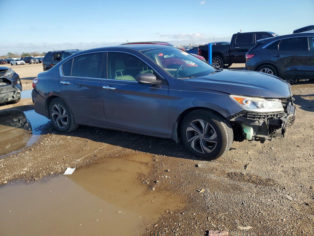 2017 Honda Accord Lx - Image 4