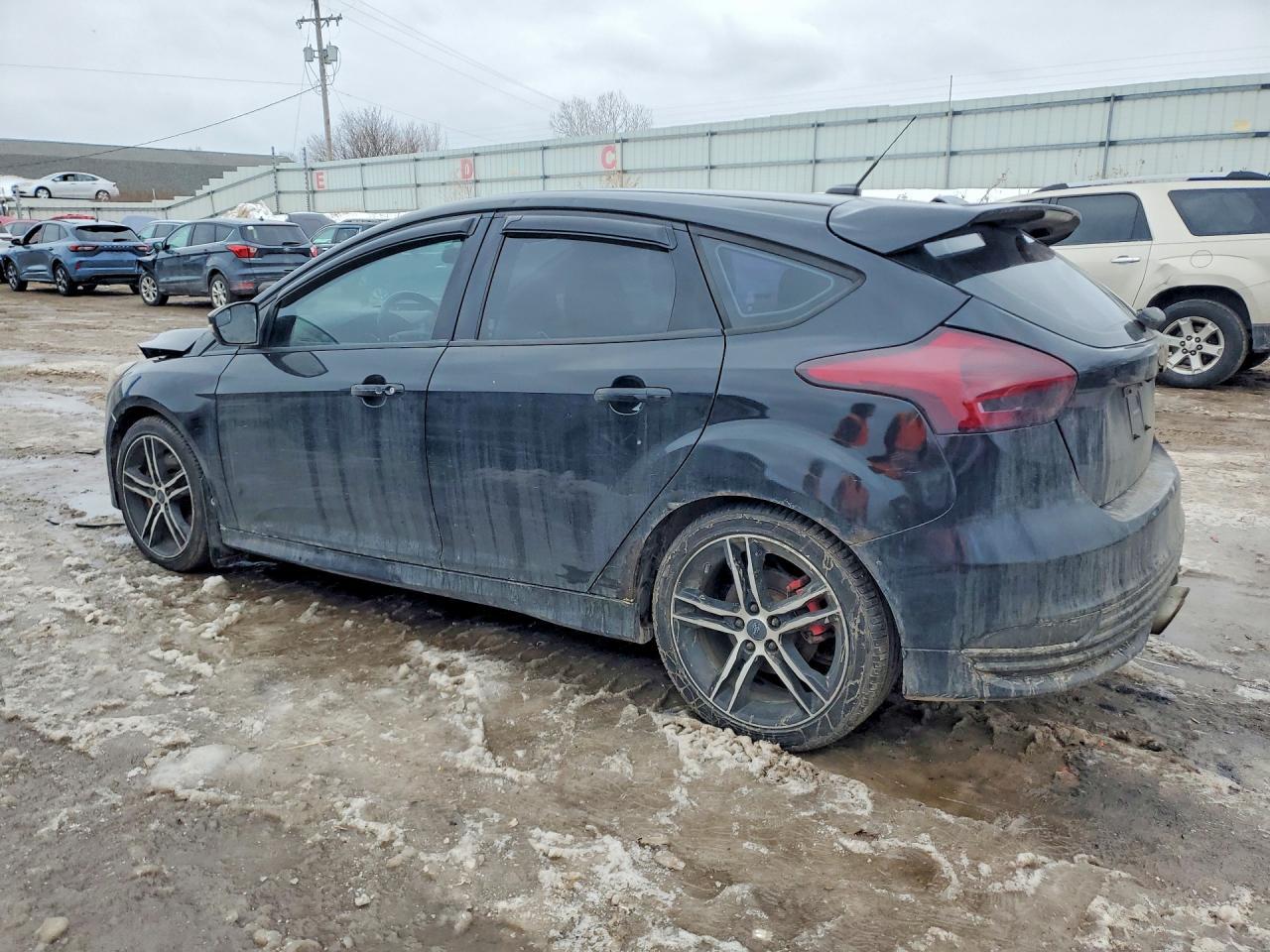 2016 Ford Focus St - Image 2