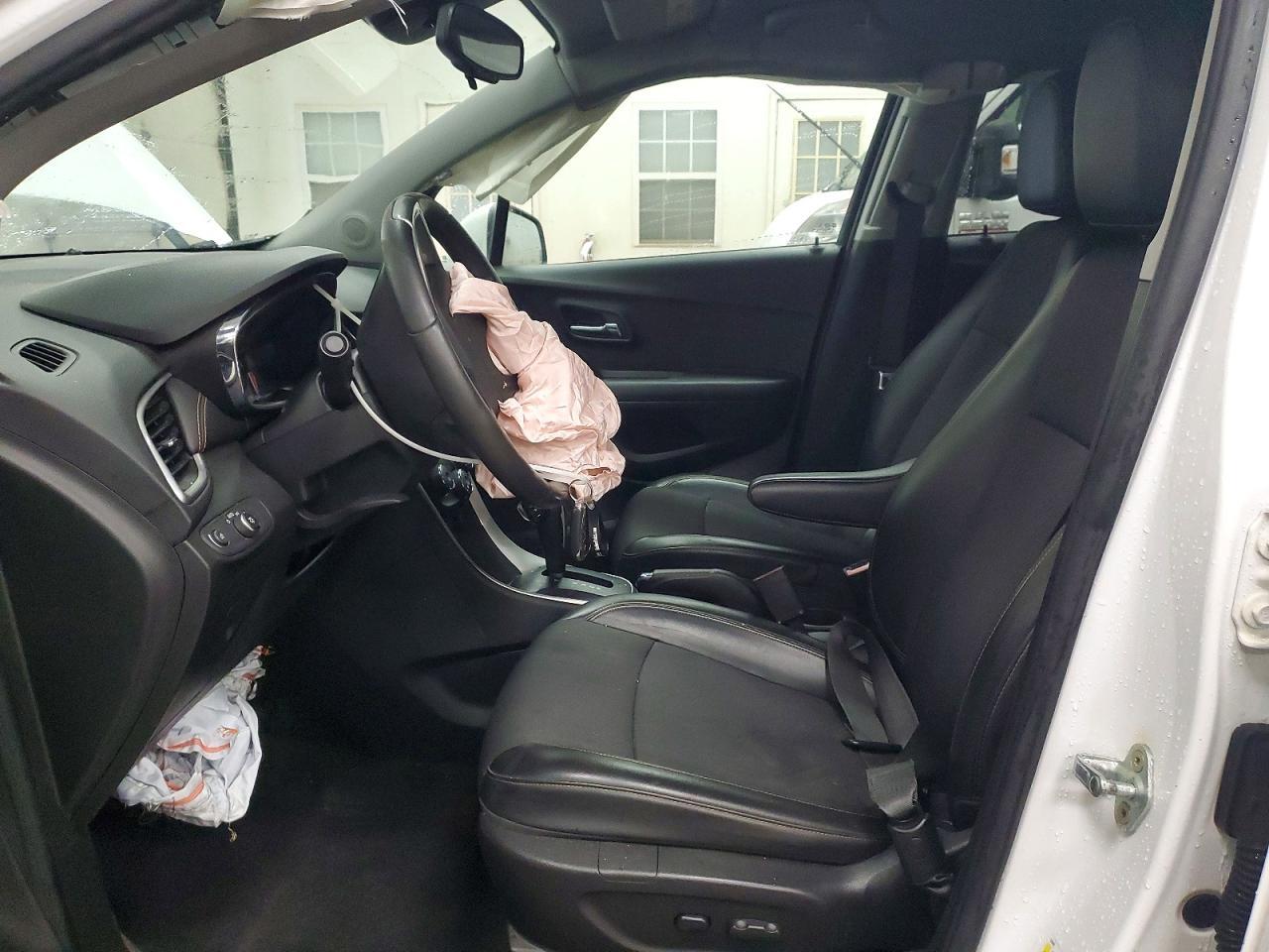 2020 Chevrolet Trax 1Lt - Image 7