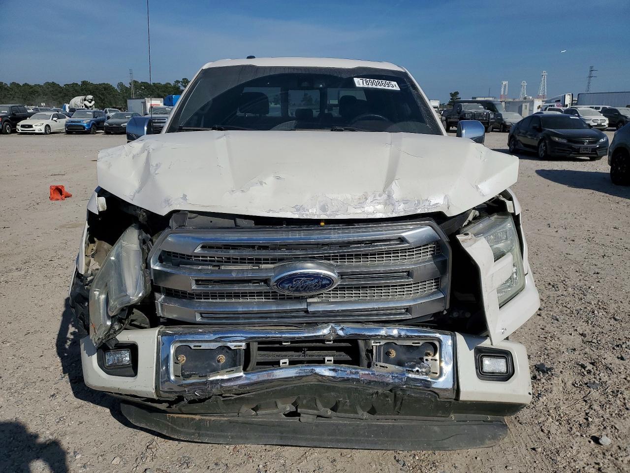 2015 Ford F150 Supercrew - Фото 5