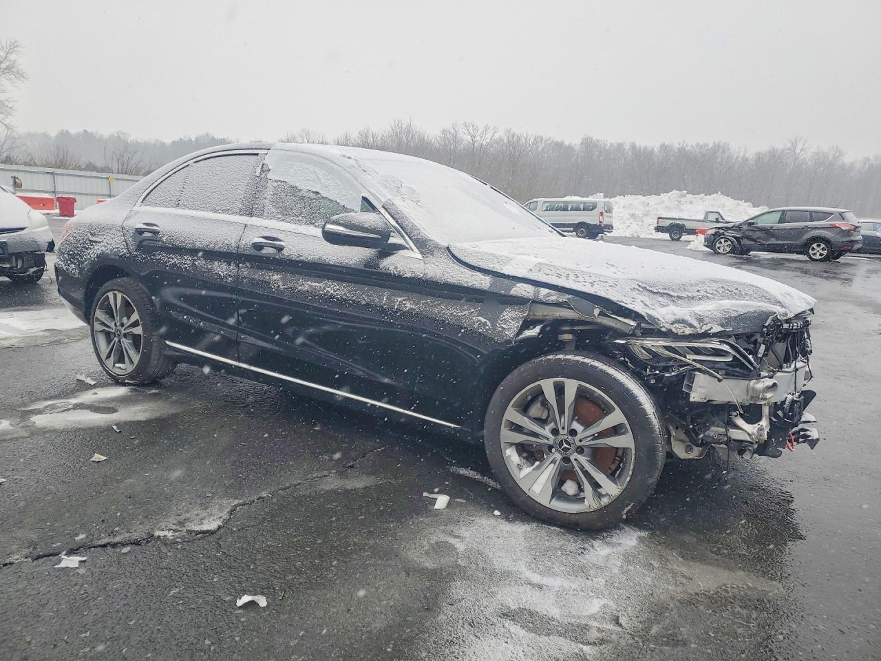 2019 Mercedes-Benz C 300 4Matic - Фото 4