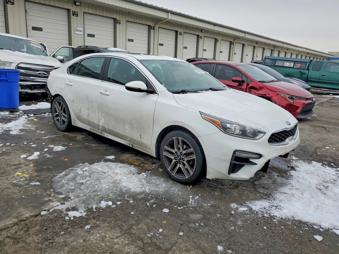 2021 Kia Forte Ex - Фото 4