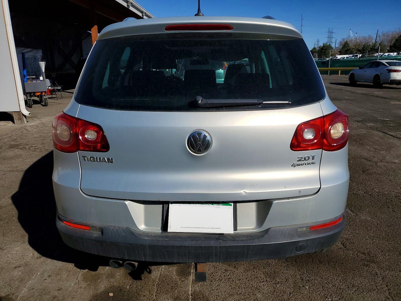 2010 Volkswagen Tiguan Se - Фото 6