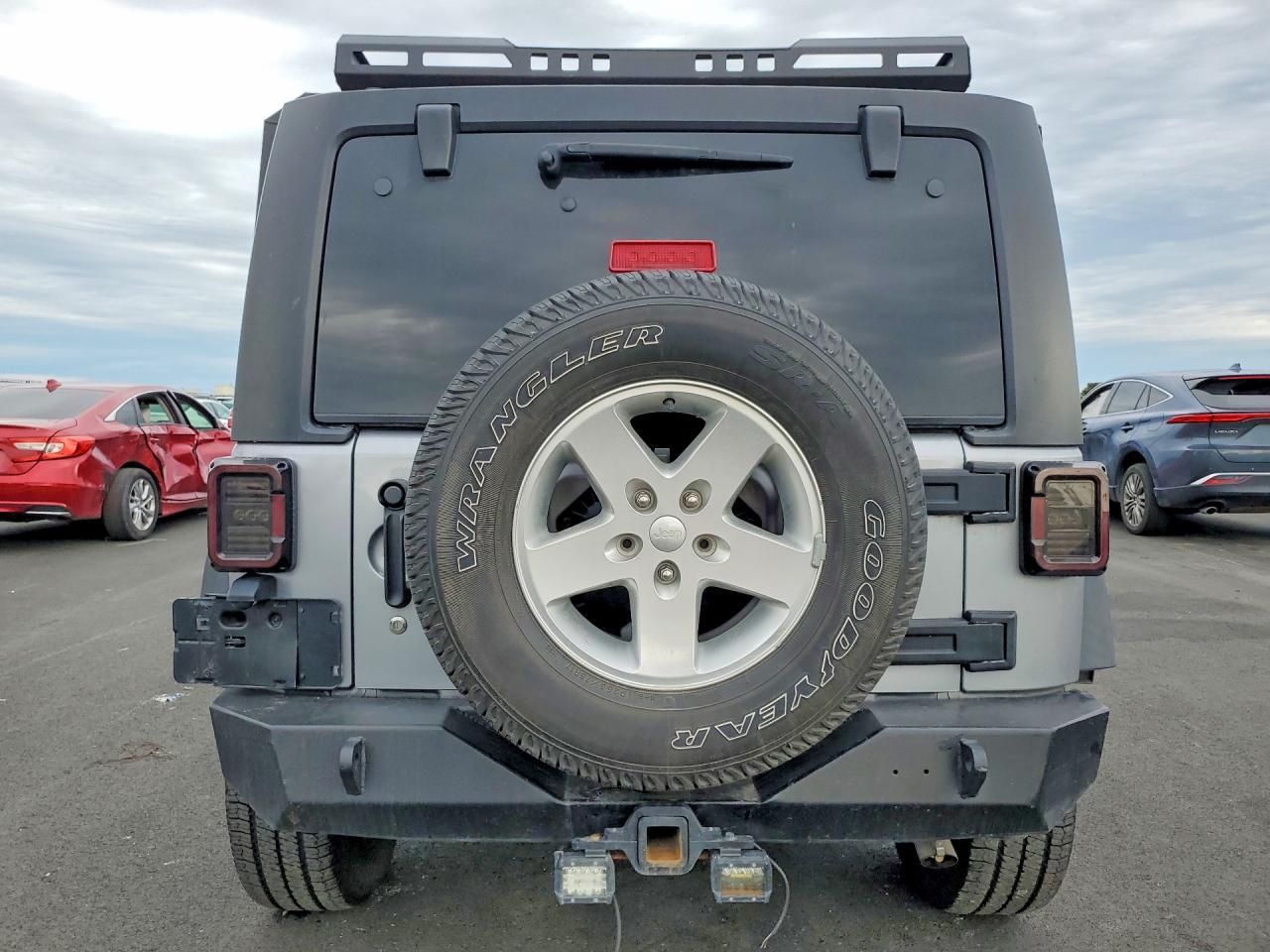 2016 Jeep Wrangler Unlimited Sport - Фото 6