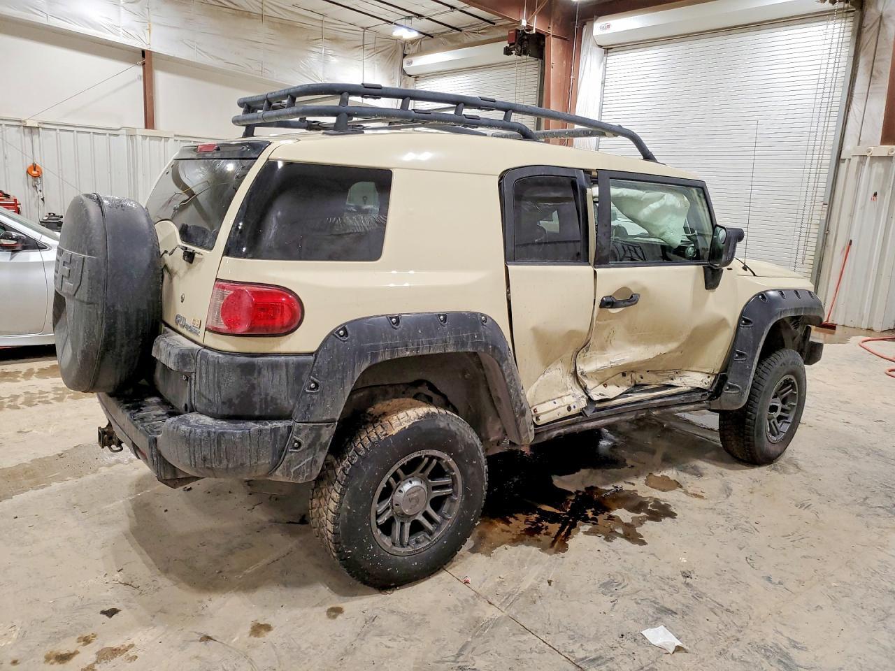 2010 Toyota Fj Cruiser Base - Фото 3