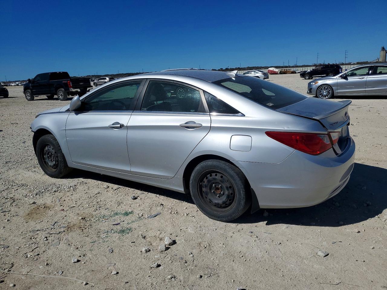 2013 Hyundai Sonata Gls - Фото 2