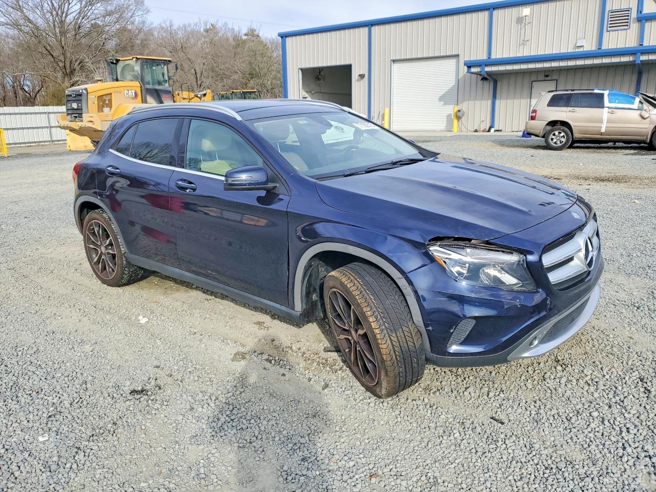 2017 Mercedes-Benz Gla 250 - Фото 4