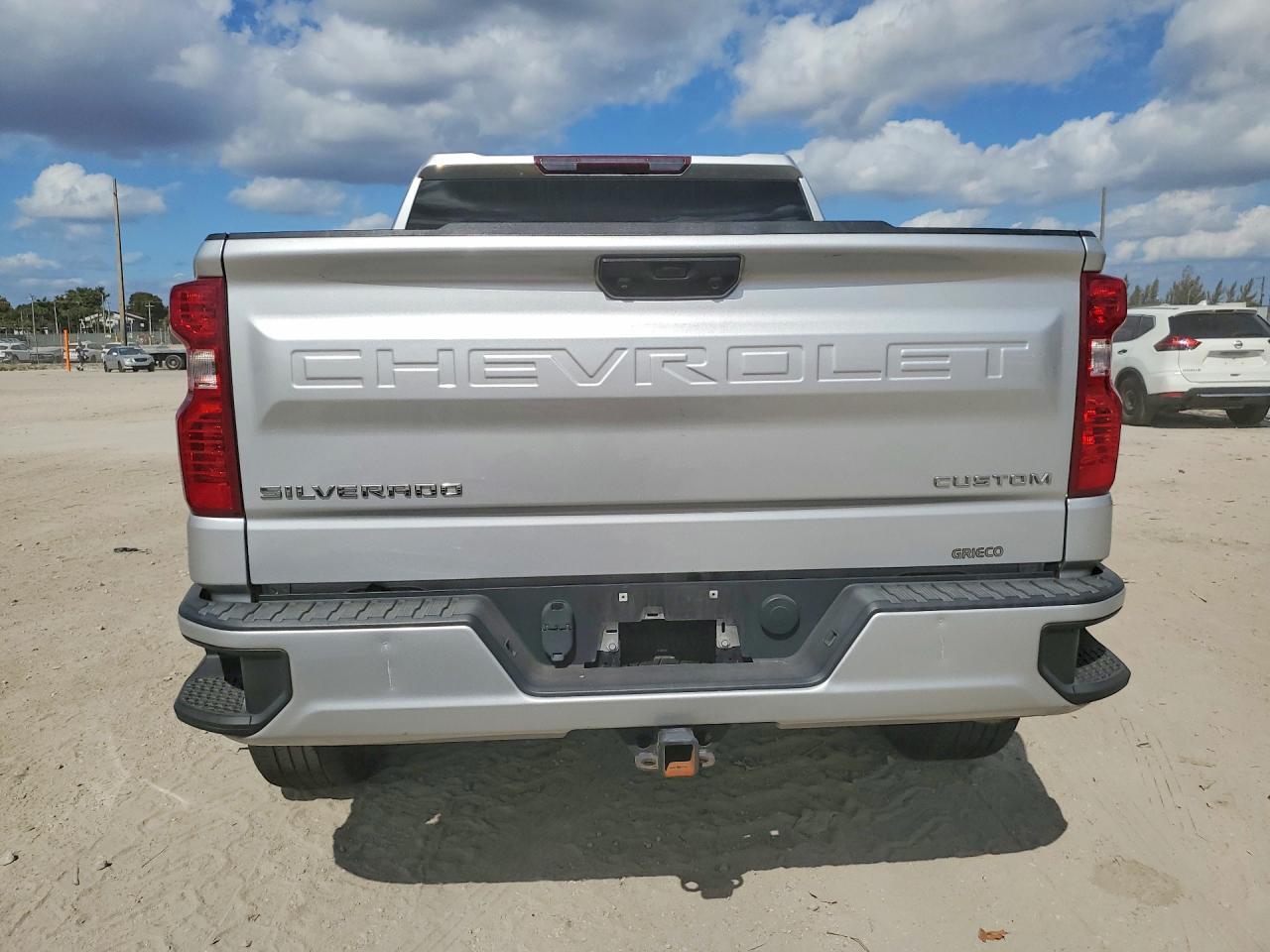 2022 Chevrolet Silverado C1500 Custom - Фото 6