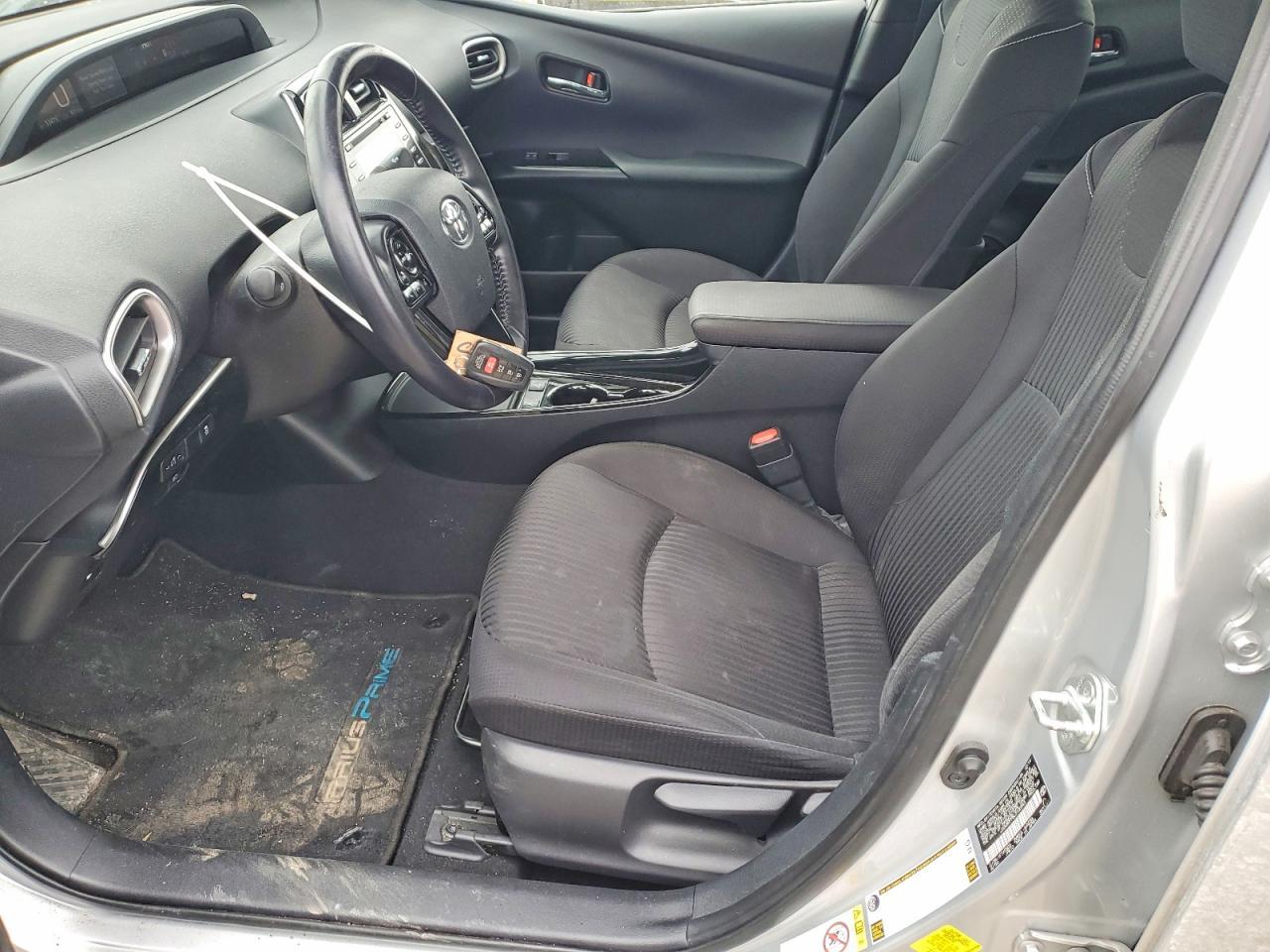 2020 Toyota Prius Prime Le - Фото 7