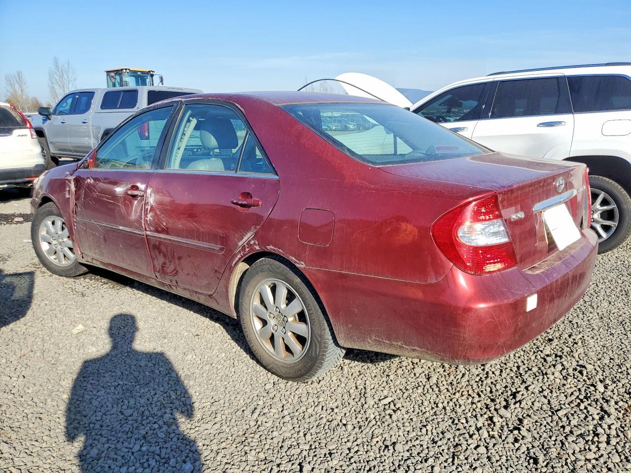 2002 Toyota Camry Le - Фото 2