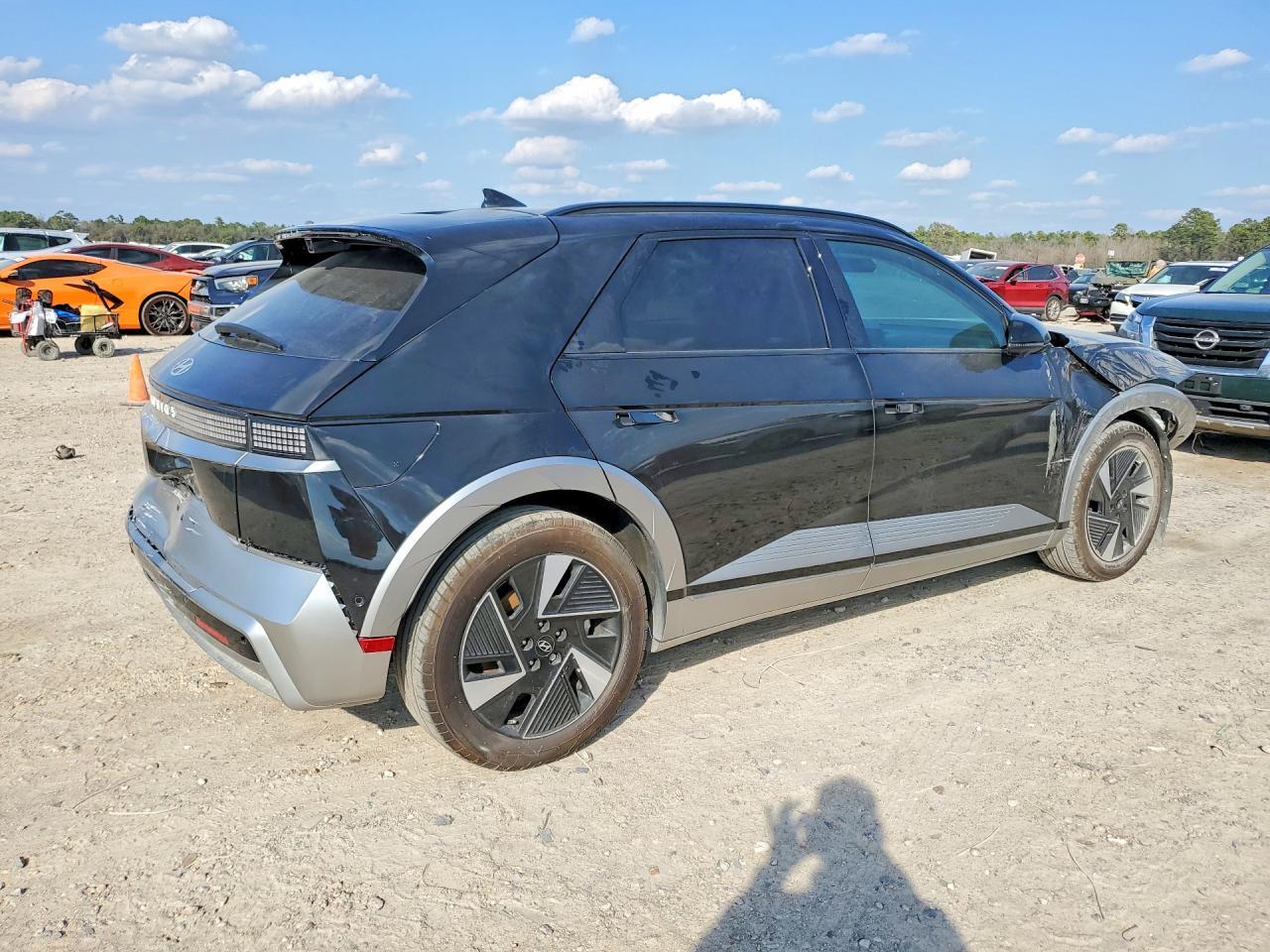 2025 Hyundai Ioniq 5 Limited - Image 3