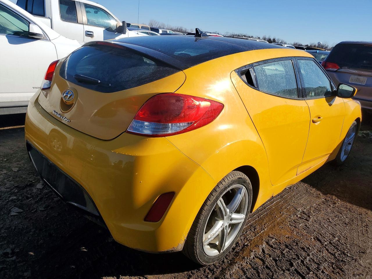 2014 Hyundai Veloster - Фото 3