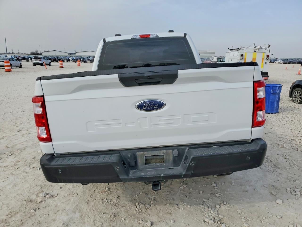 2023 Ford F150 Super Cab - Фото 6