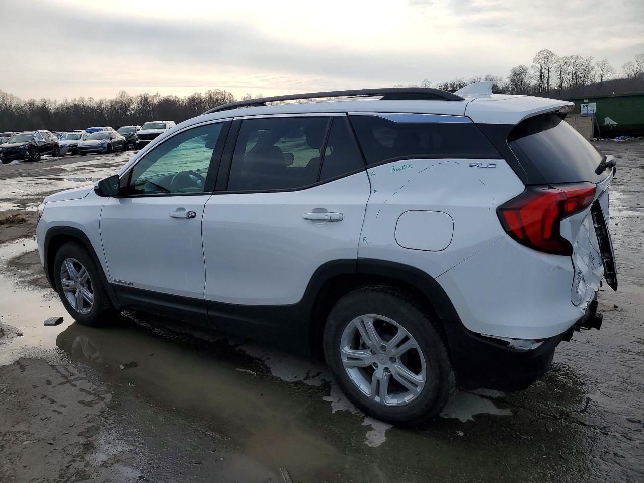 2020 GMC Terrain Sle - Фото 2