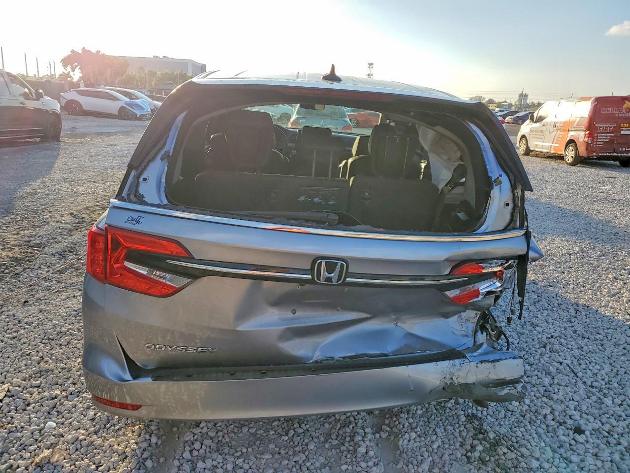 2024 Honda Odyssey Exl - Фото 6