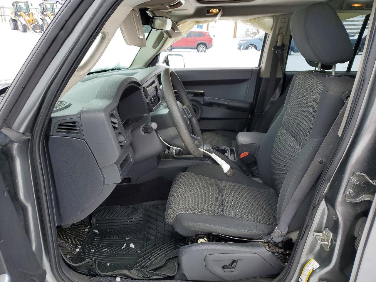 2008 Jeep Commander Sport - Фото 7