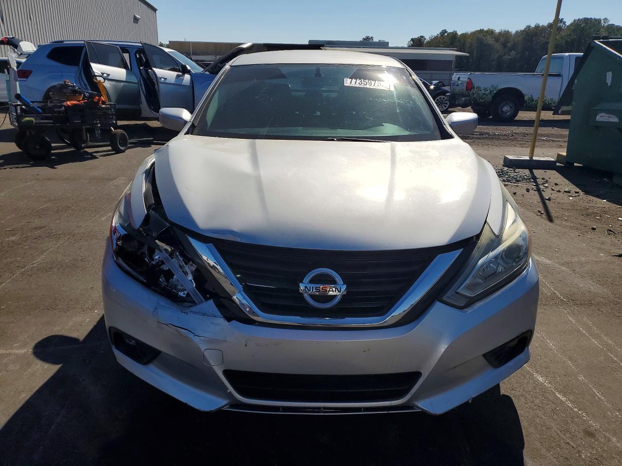 2017 Nissan Altima 2.5 - Фото 5