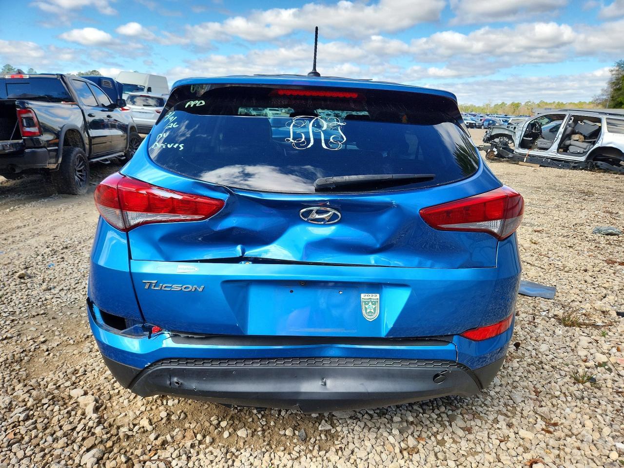 2017 Hyundai Tucson Se - Image 6