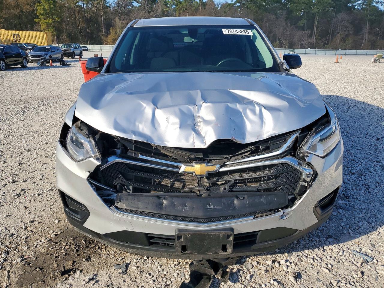 2020 Chevrolet Traverse Ls - Фото 5