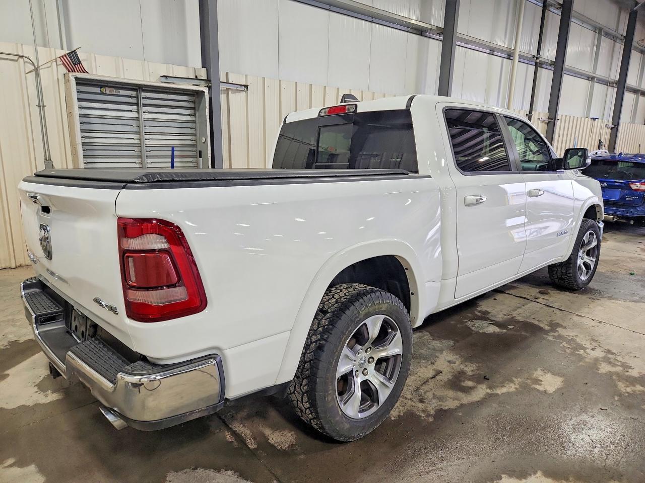 2022 Ram 1500 Laramie - Фото 3