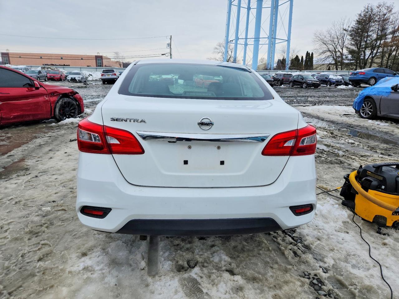 2019 Nissan Sentra S - Image 6