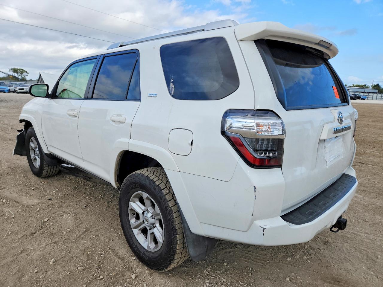2016 Toyota 4Runner Sr5 Premium - Фото 2