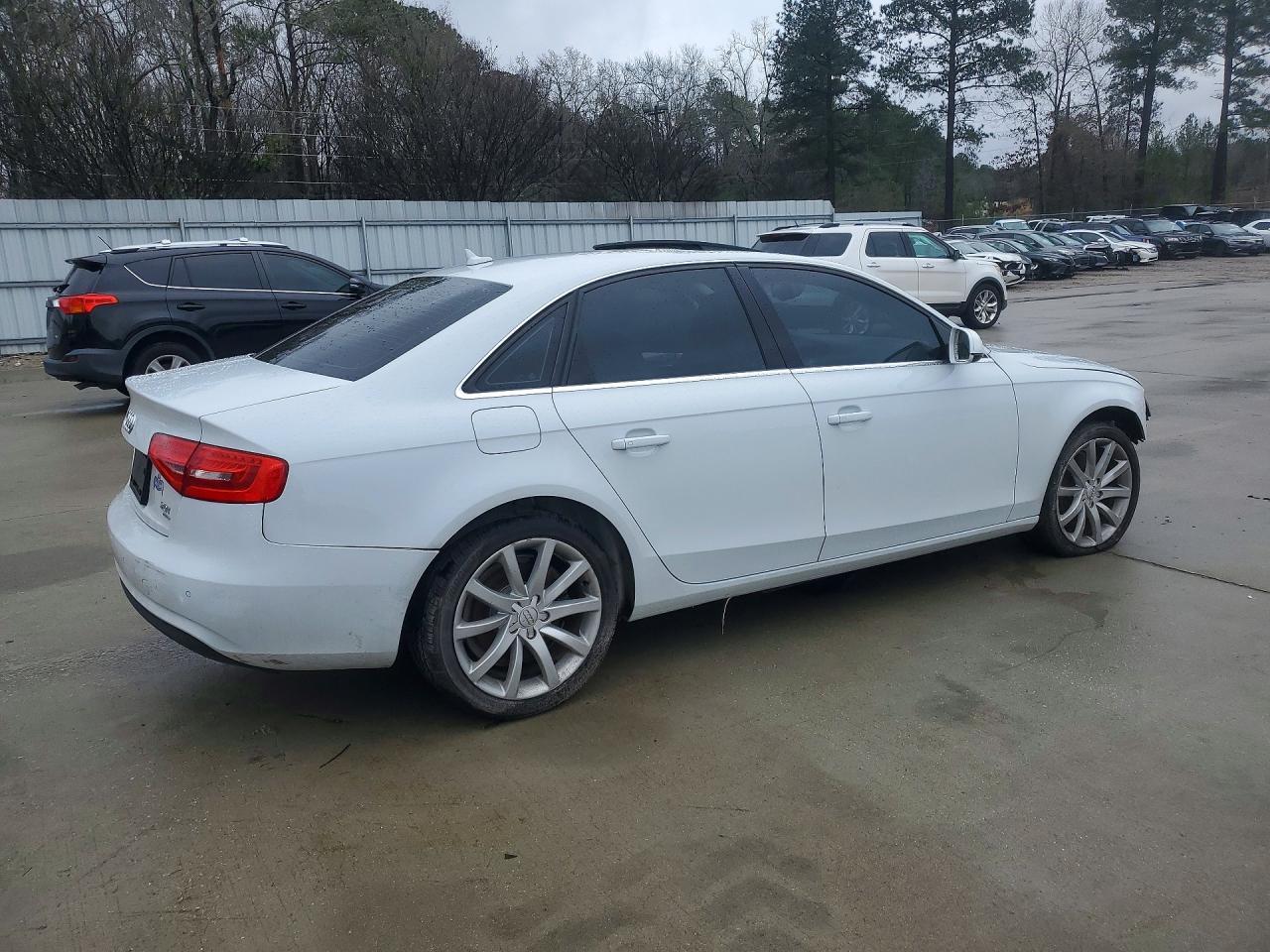 2013 Audi A4 Premium Plus - Image 3