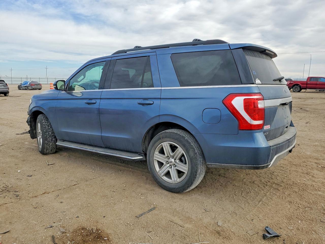 2018 Ford Expedition Xlt - Фото 2