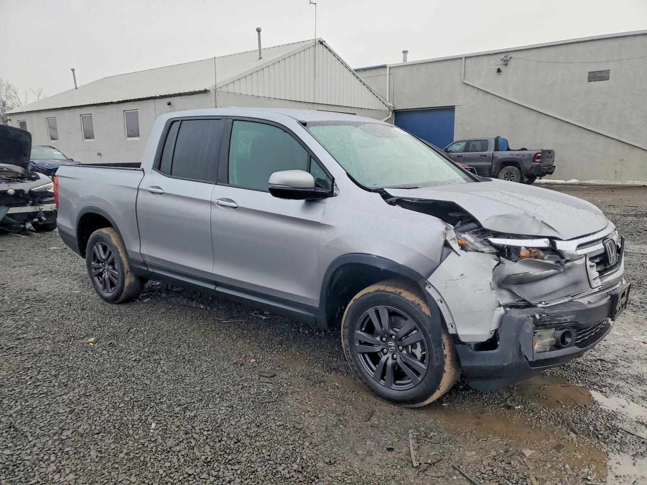 2020 Honda Ridgeline Sport - Фото 4