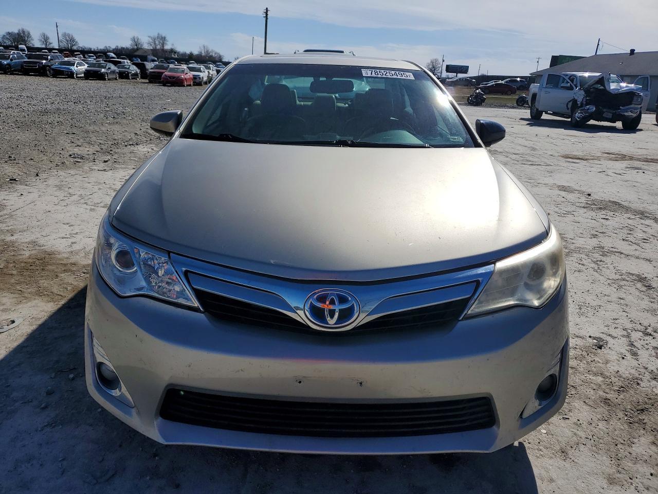 2013 Toyota Camry Hybrid - Фото 5