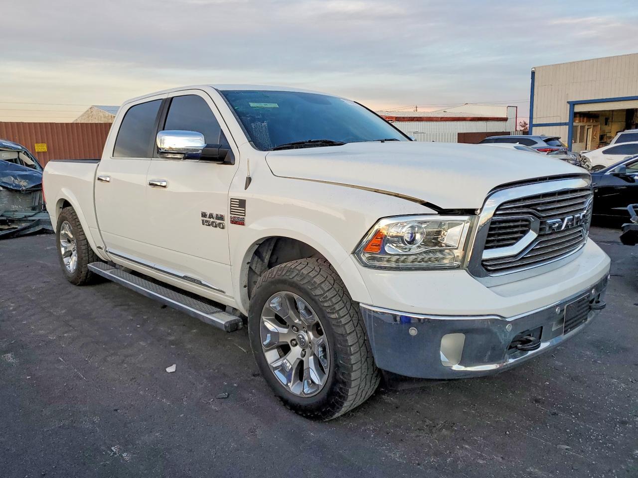 2016 Ram 1500 Longhorn - Фото 4