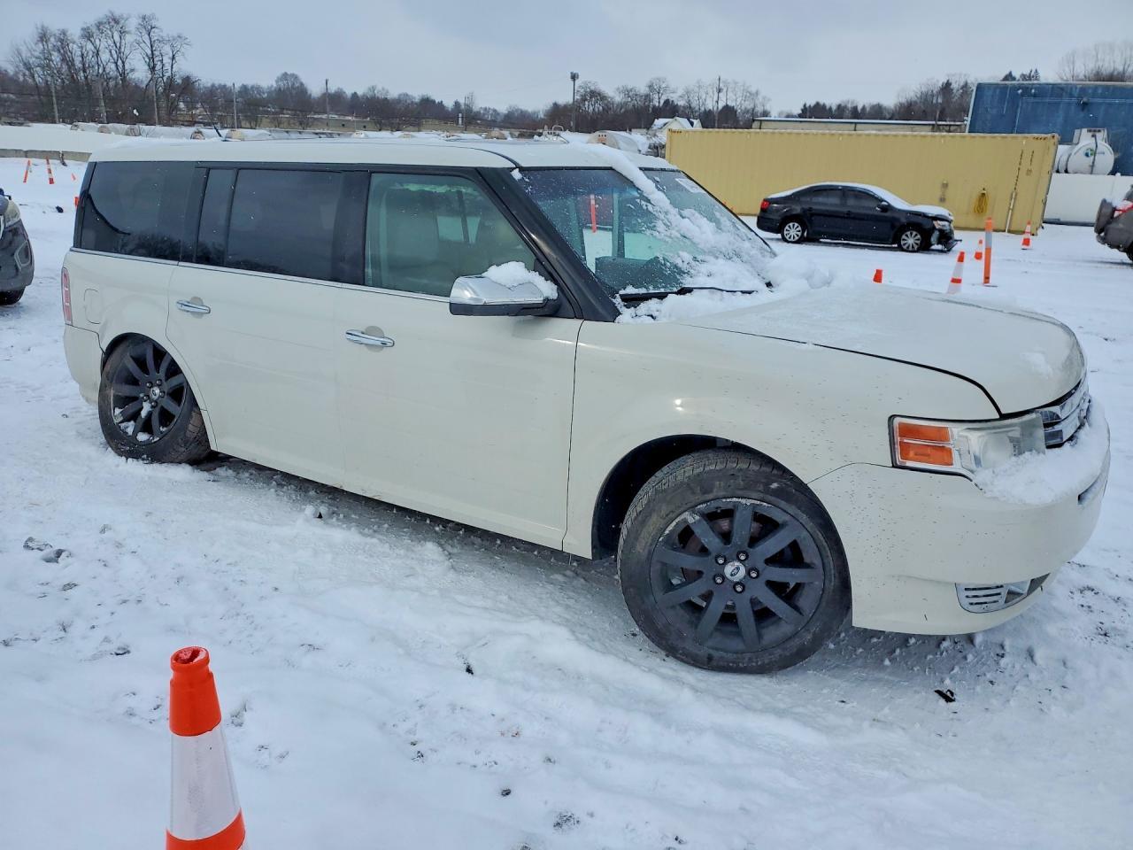 2009 Ford Flex Limited - Image 4