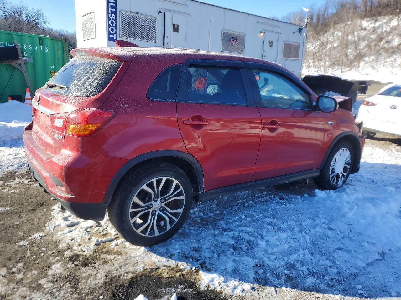 2019 Mitsubishi Outlander Sport Es - Image 3