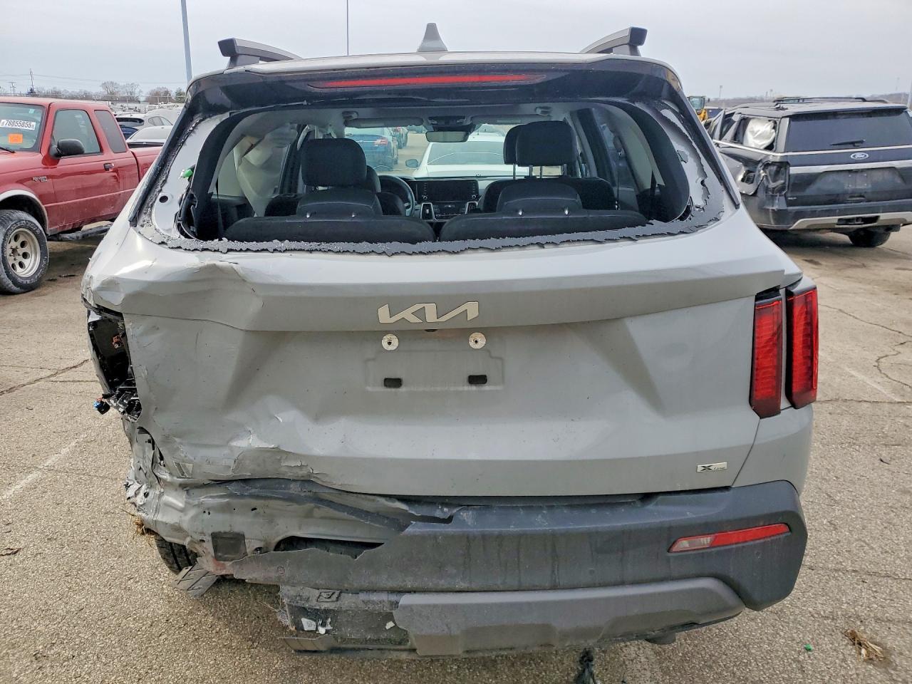 2023 Kia Sorento X-Line Ex - Image 6