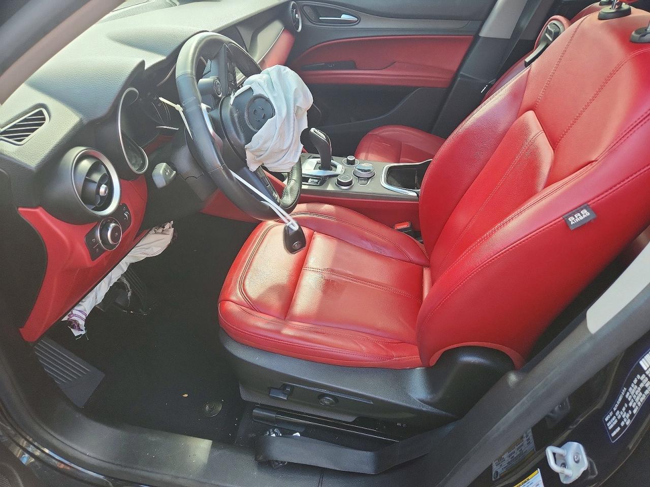 2020 Alfa Romeo Stelvio Ti - Фото 7