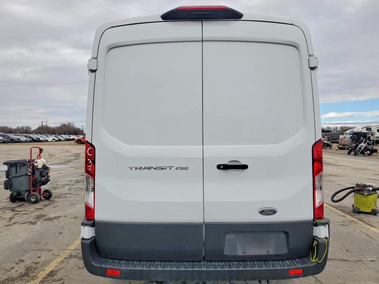 2025 Ford Transit 250 Delivery Van - Фото 6