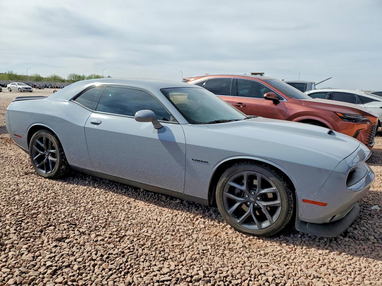 2020 Dodge Challenger R - Image 4
