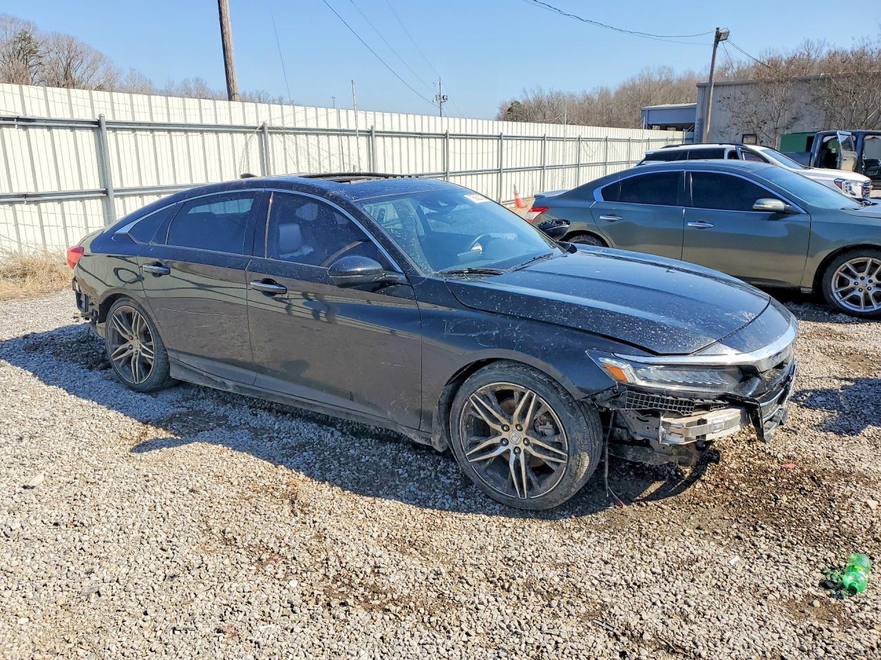 2021 Honda Accord Touring - Image 4