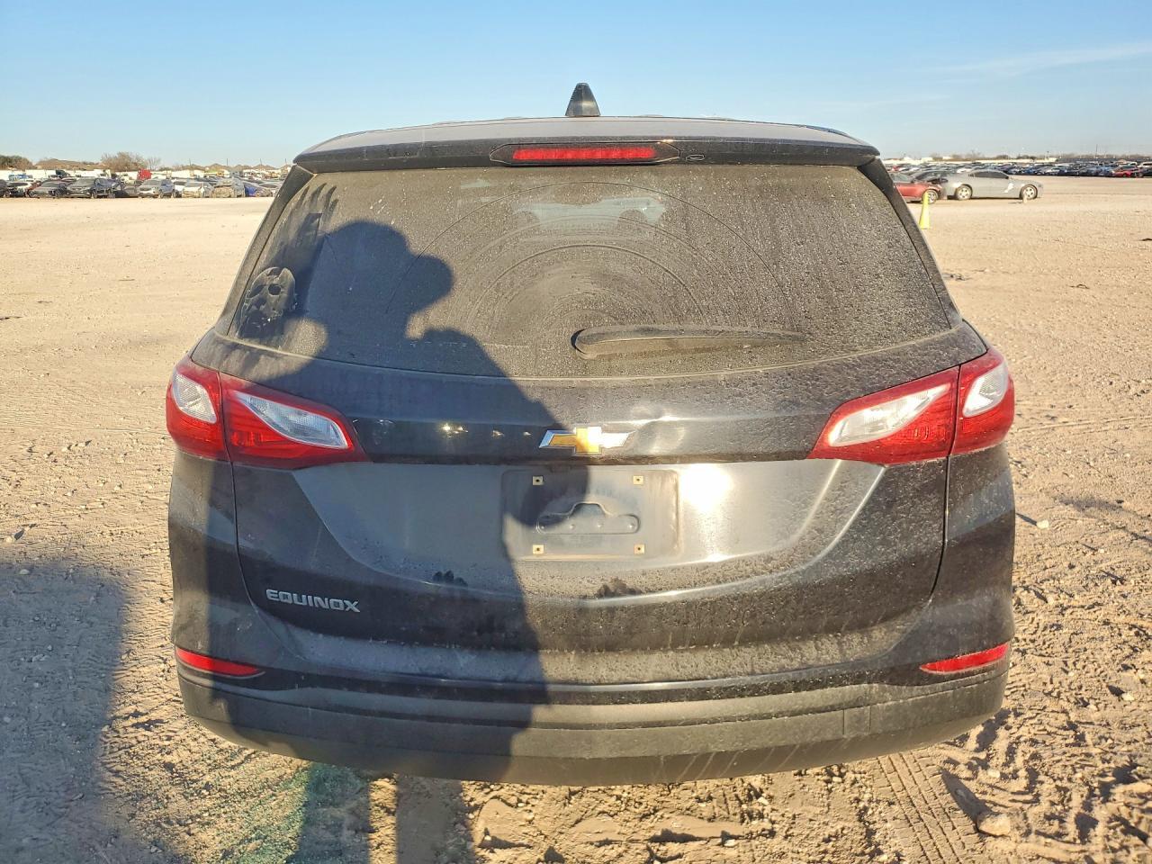 2021 Chevrolet Equinox Ls - Image 6