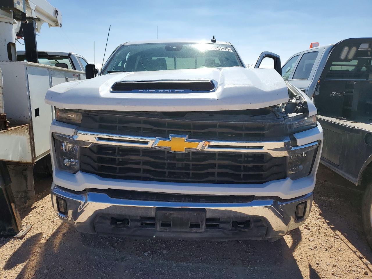 2025 Chevrolet Silverado K2500 Heavy Duty Lt - Image 5