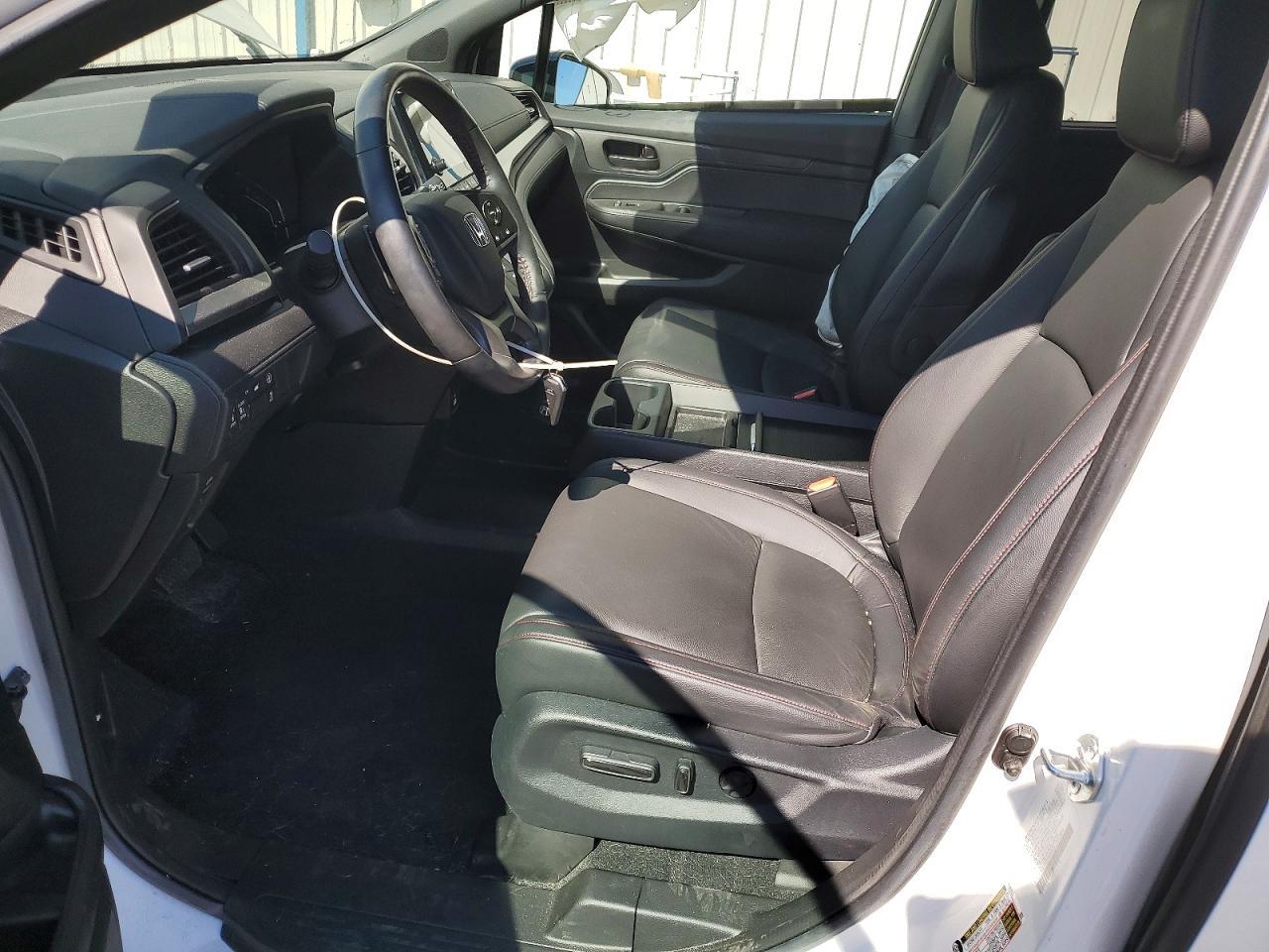 2023 Honda Odyssey Sport-L - Image 7