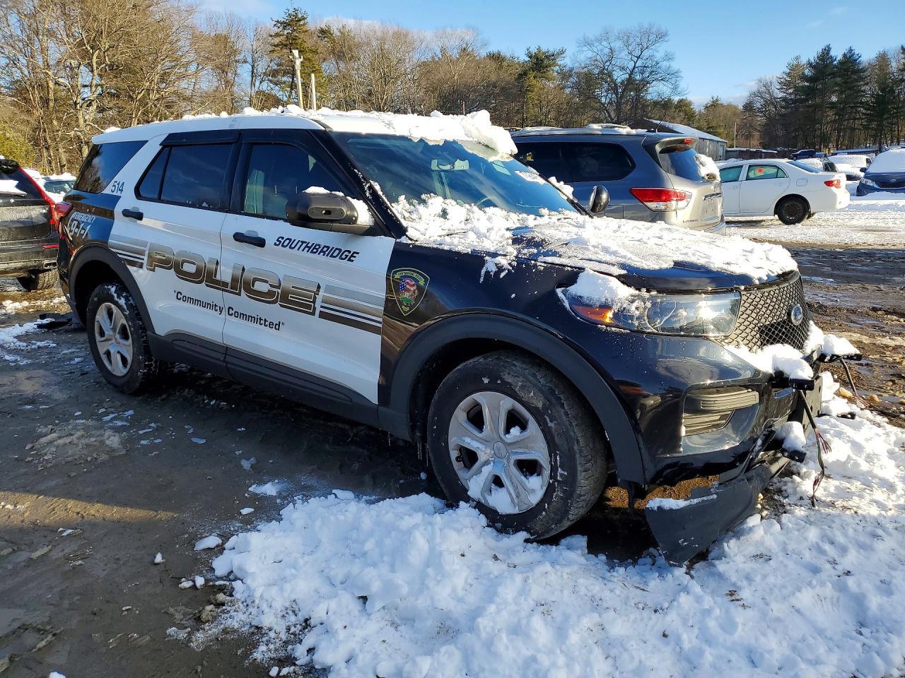 2020 Ford Explorer Police Interceptor - Image 4