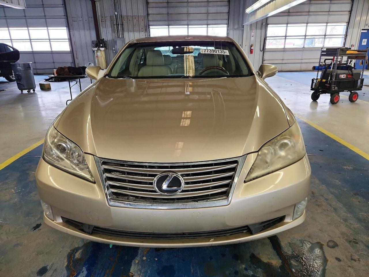 2010 Lexus Es 350 - Фото 5