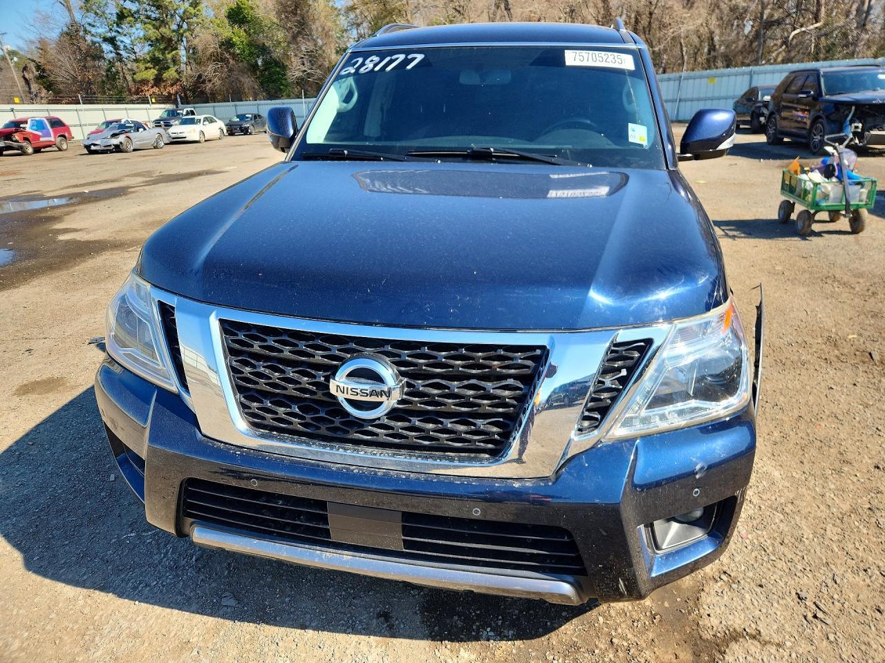 2019 Nissan Armada Sv - Image 5