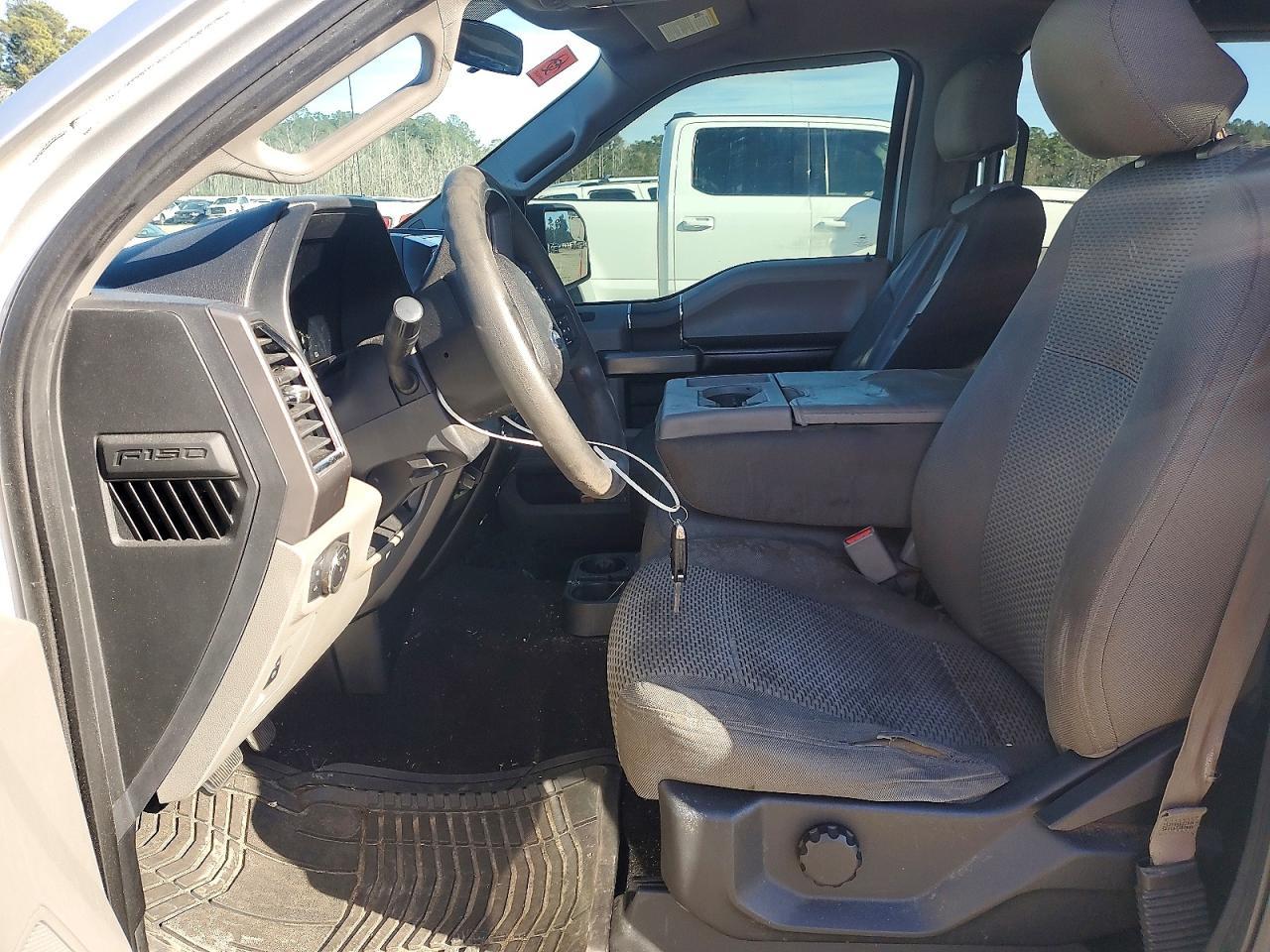 2015 Ford F150 Supercrew - Фото 7