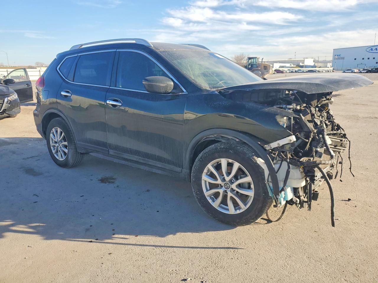 2019 Nissan Rogue S - Фото 4
